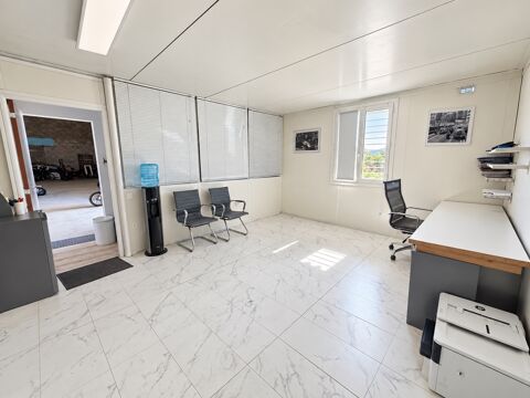   Local/bureau à vendre 150 M2 quai de déchargement, jardin VILLELAURE (84) 