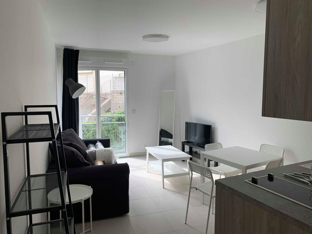 Location Appartement Studio meublé à BEAUSOLEIL avec PISCINE Beausoleil