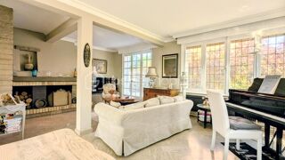  Propriété/château à vendre 6 pièces 144 m²