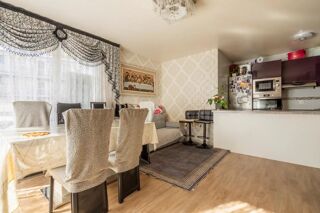 Vente Appartement DRANCY - APPARTEMENT - 3 PIECES - 55 m2 - Balcon et parking Drancy