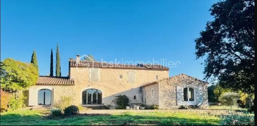 Mas dException en Pierre au Coeur du Luberon  Luxe, Nature et Art de Vivre Provençal ?