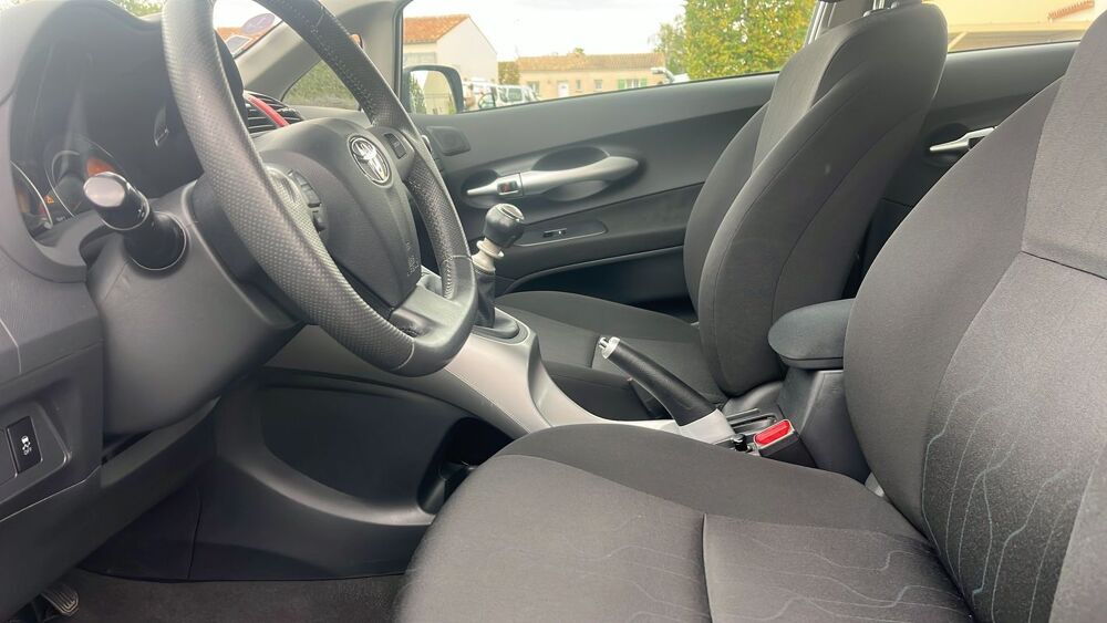 Auris II 1.6 VVT-i 132 Active 2012 occasion 17260 Gemozac