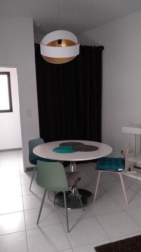  Appartement � louer 1 pi�ce 27 m�