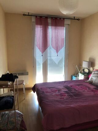  Appartement à louer 2 pièces 35 m²