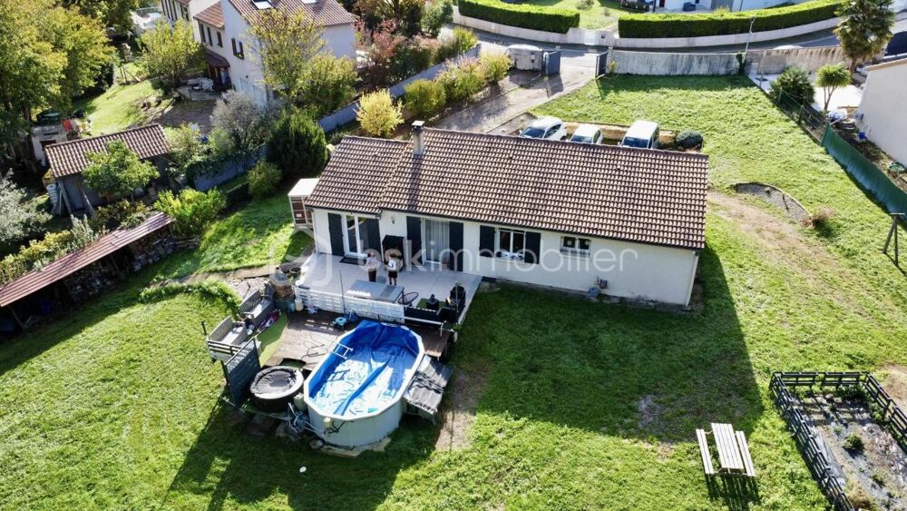 Vente Maison BÉRUGES – Maison de plain-pied de 106 m² sur terrain constructible de 1 685 m² avec bois de 4 750 m² Beruges