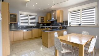  Maison à vendre 8 pièces 180 m²