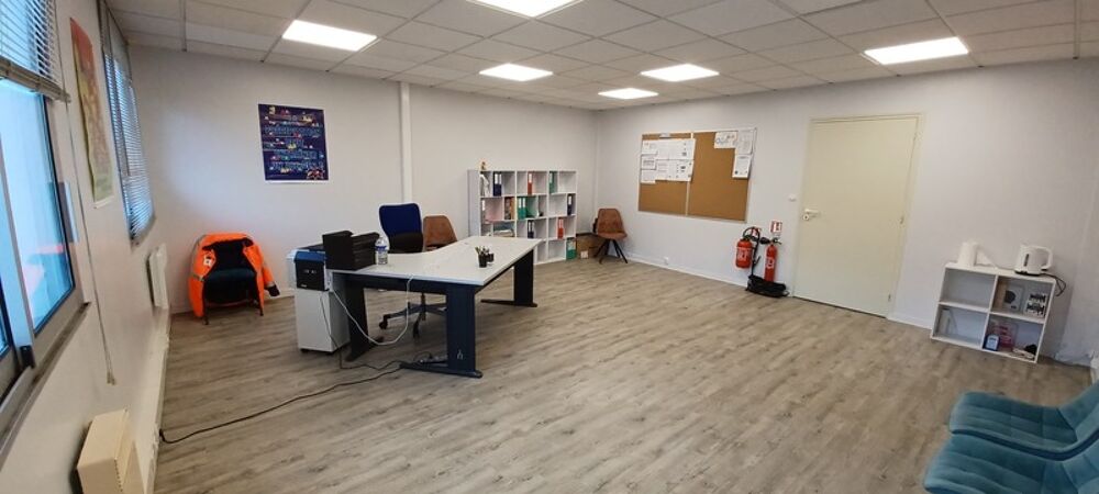   Local/bureau de 34,30 m2 à vendre LILLEBONNE (76170) Immeuble FUTURA Lillebonne