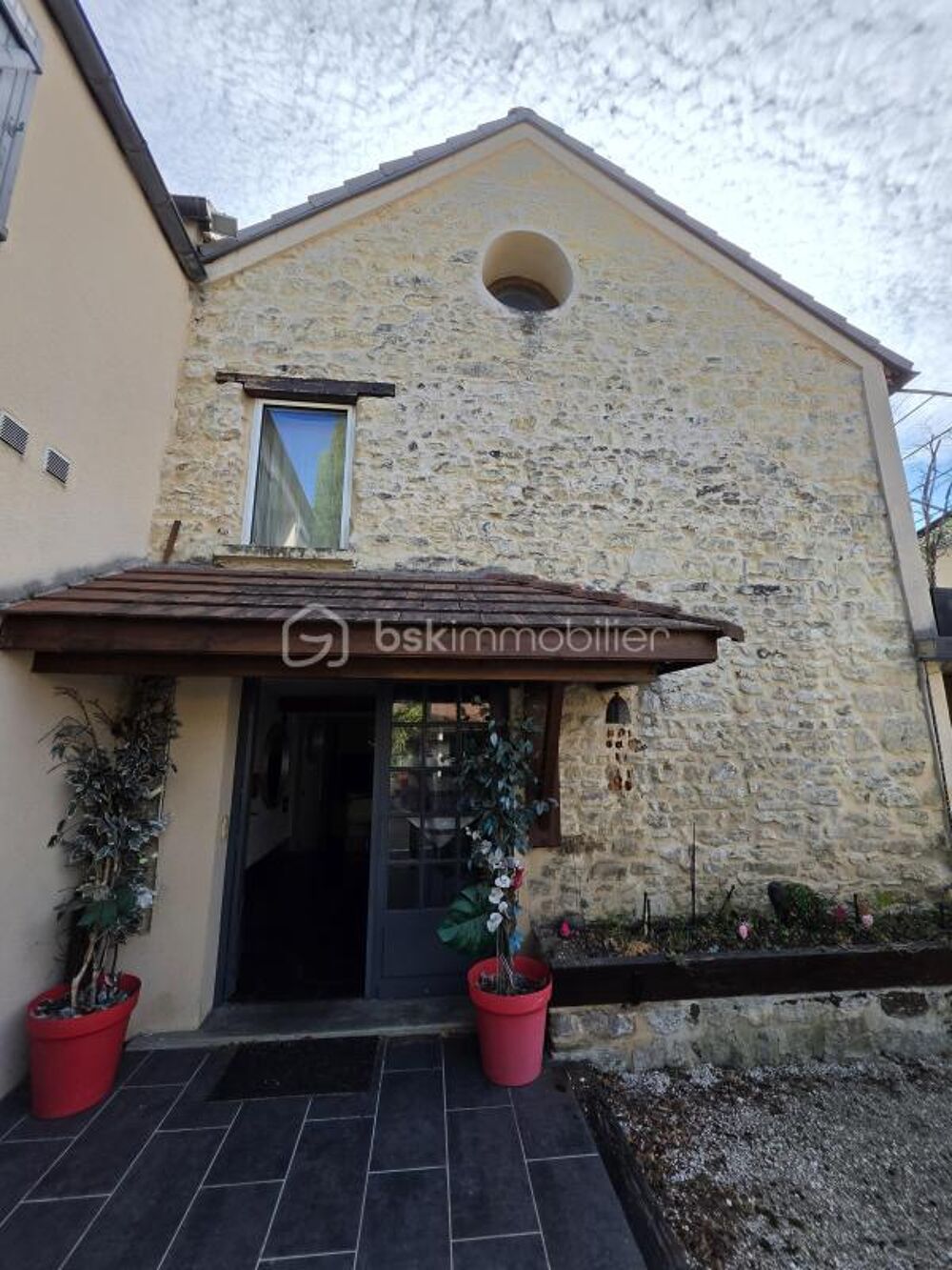 Vente Maison Maule Plein Centre – Maison de charme 246 M²+ Plateau brut 70 m² (Bureaux / Pro / Appartement) Maule