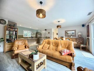  Villa � vendre 6 pi�ces 150 m�