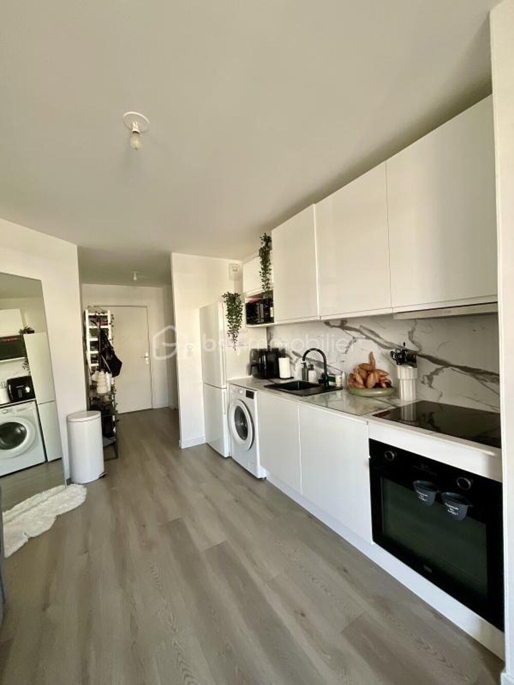 Appartement 2 pièces de 42 m²  Neuf 2024, terrasse, parking boxé et prestations de qualité
