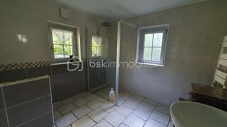  Propri�t�/ch�teau � vendre 11 pi�ces 326 m�