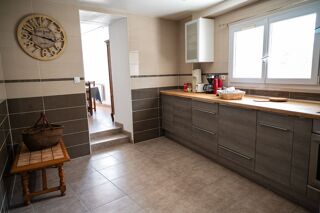  Maison à louer 5 pièces 140 m²