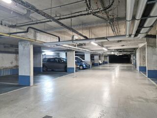  Parking / Garage à vendre 16 m²