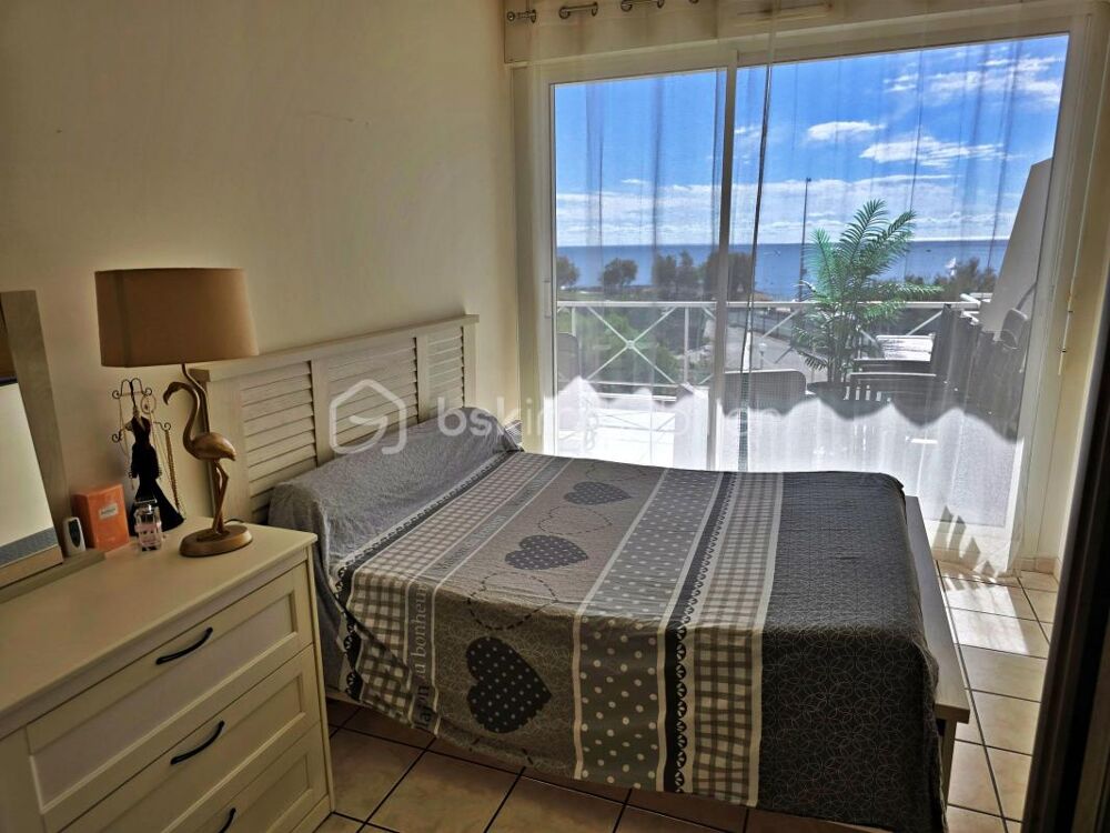 A saisir, Appartement front de mer T3 - 95m², terrasse 30m², parking + cave, dans résidence de haut standing, secteur prisé du R