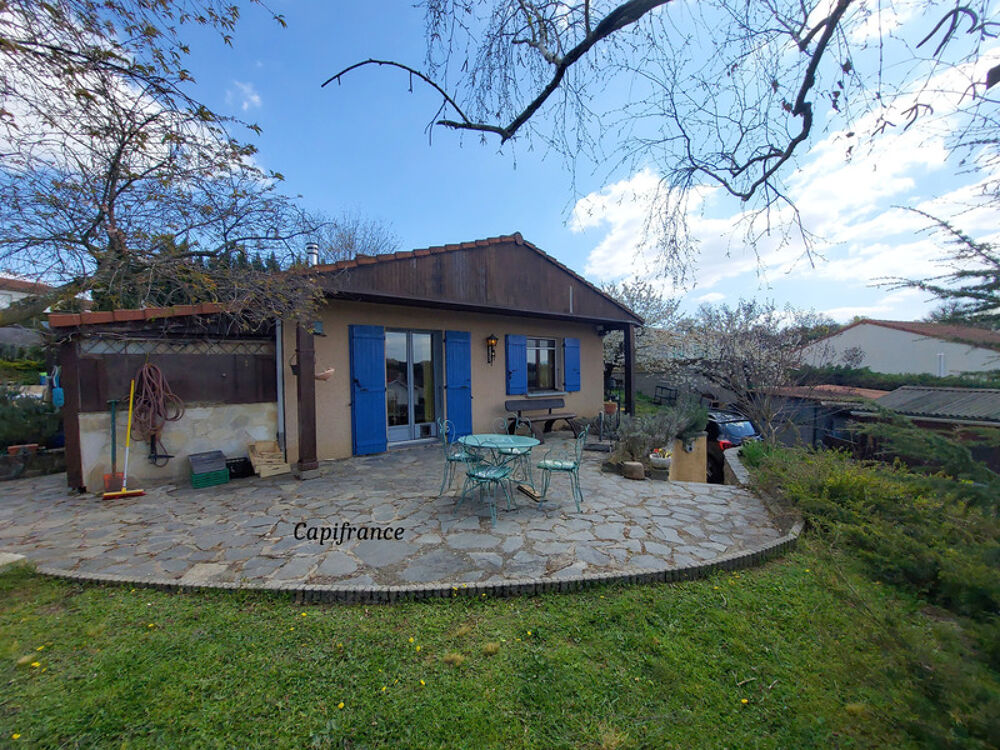 Maison familiale avec grand terrain, piscine  Saint-Martin-la-Plaine