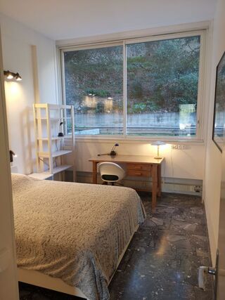  Appartement à louer 3 pièces 77 m²