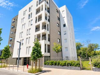 Appartement à louer 3 pièces 57 m²