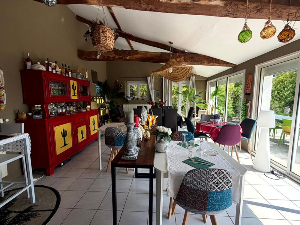 à vendre  Maison Saint-Dizant-du-Gua (17240)