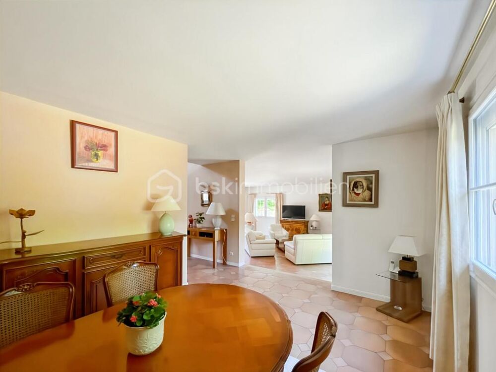  vendre  Proprit/chteau Lardy (91510)