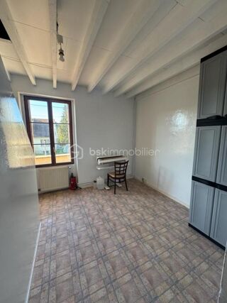  Immeuble  vendre 8 pices 200 m
