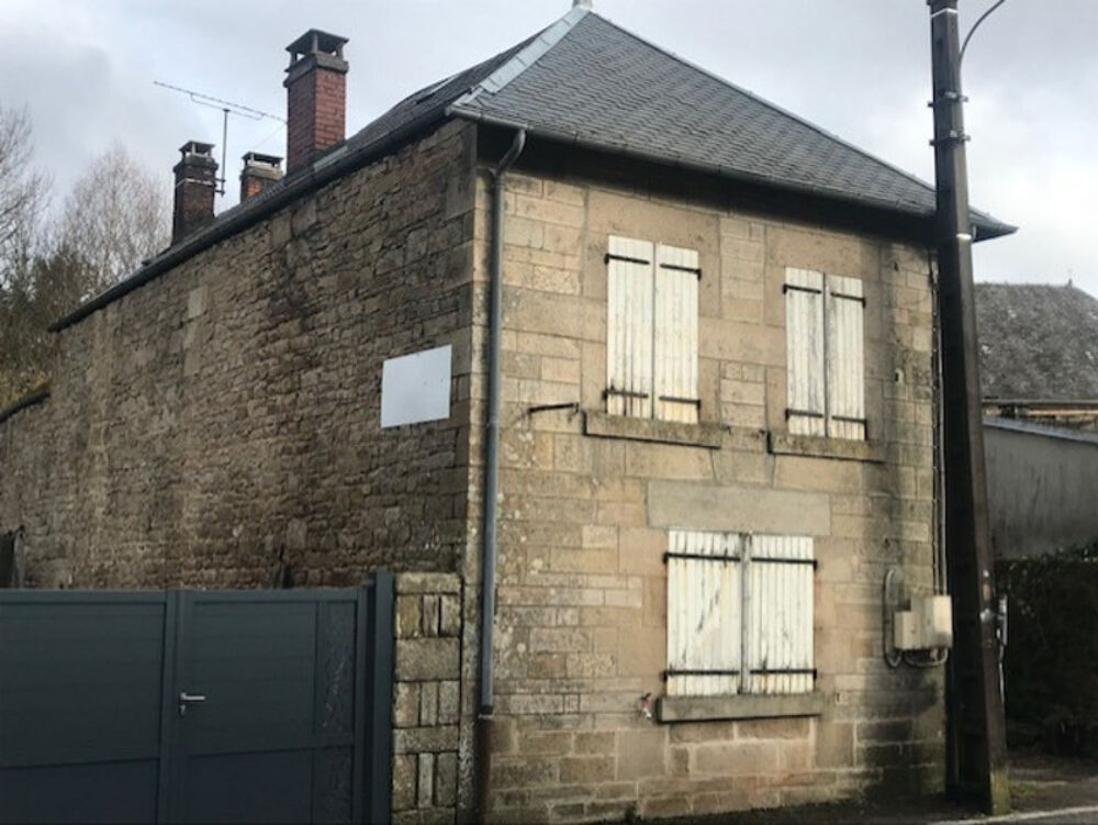 Maison à vendre 7 pièces centre bourg ROYERE DE VASSIVIERE (23)