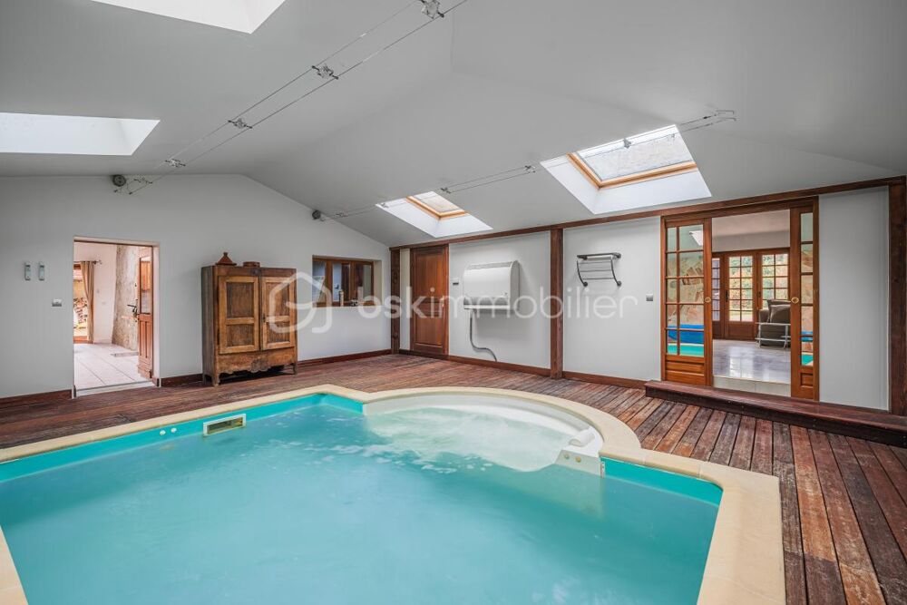 à vendre  Propriété/château Hauteville-sur-Fier (74150)