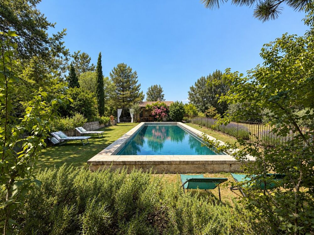 Vente Maison ROGNES (13) Élégante propriété Provençale de 170 m2 avec piscine et garage terrain de 5220 m2 Rognes