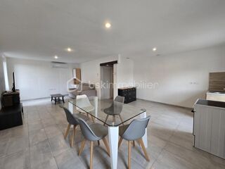  Immeuble à vendre 5 pièces 274 m²