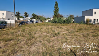  Terrain à vendre 752 m²