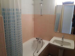  Appartement à louer 1 pièce 25 m²