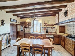  Maison à vendre 9 pièces 221 m²