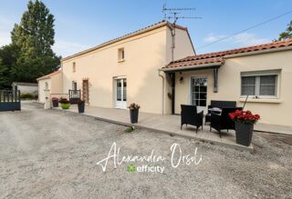  Maison à vendre 9 pièces 205 m²