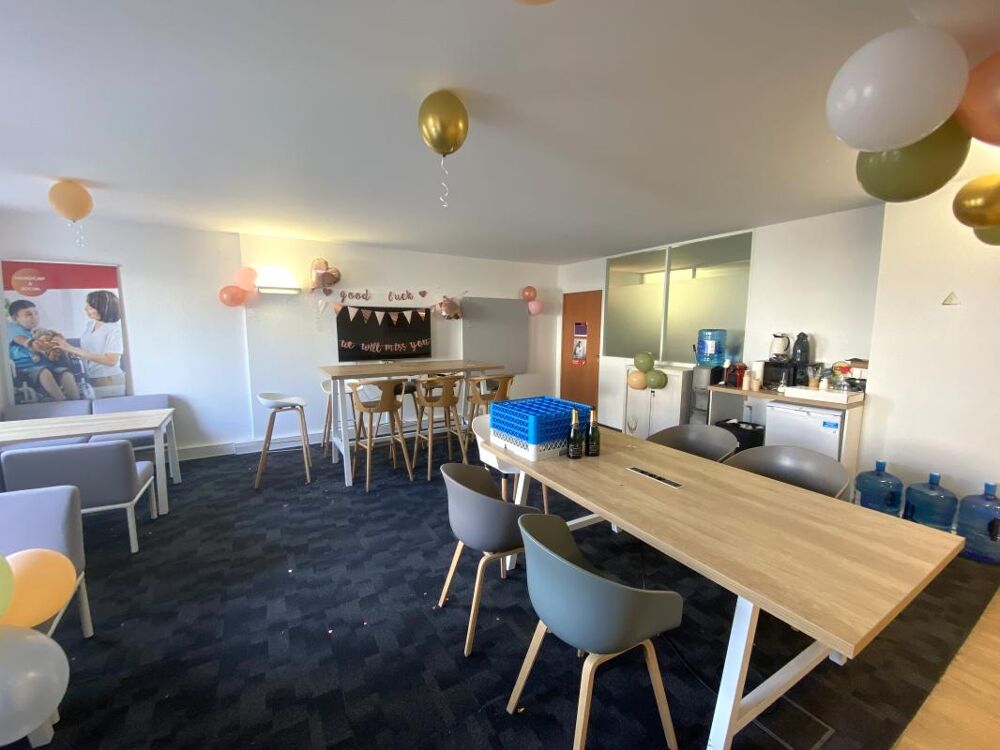   A louer bureaux de 136m² proche du M° Saint Georges Paris 9