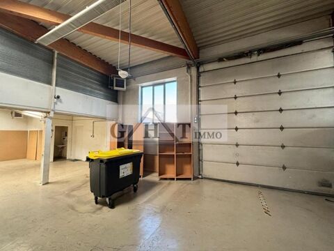 A LOUER ENTREPOT BUREAU SAINT MAUR DES FOSSES 3540 94100 Saint maur des fosses