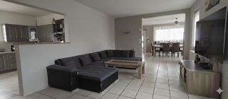  Maison � vendre 10 pi�ces 218 m�