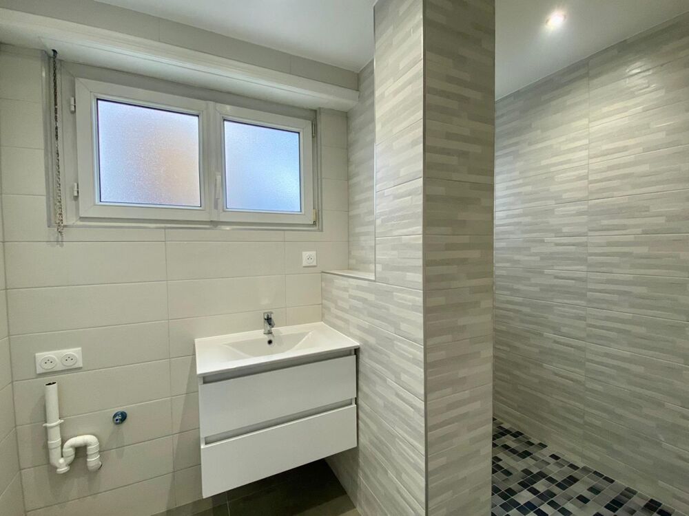 Location Appartement Appartement à louer 4 pièces,  STRASBOURG (67) Strasbourg