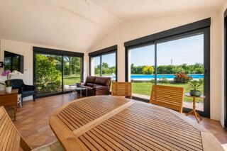  Propriété/château à vendre 9 pièces 400 m²