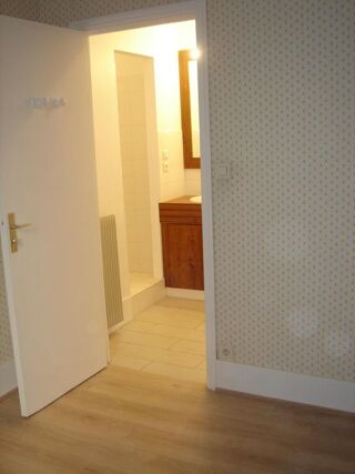  Appartement � louer 4 pi�ces 125 m�