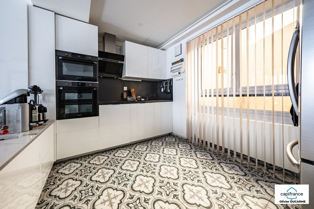 Vente Appartement Appartement à vendre 3 pièces DOLE (39) Hyper Centre Ville, superbement rénové Dole