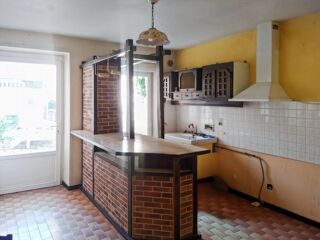  Maison à vendre 13 pièces 279 m²