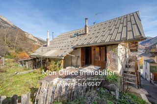  Maison  vendre 15 + pices 400 m