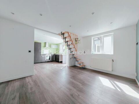   Charmante maison de courée entièrement rénovée Maison - 4 pièce(s) - 55 m²