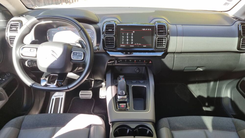 C5 aircross I 1.2 PureTech 130 EAT8 Shine - Automatique Toit ouvrant 2020 occasion 42500 Le Chambon Feugerolles