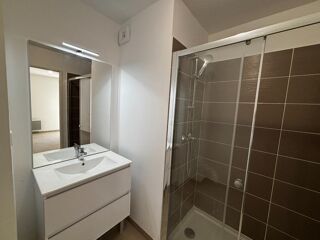  Appartement à louer 2 pièces 39 m²