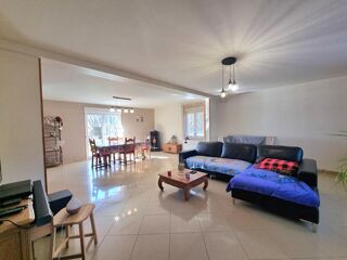  Maison à vendre 8 pièces 202 m²