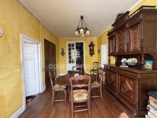 Immeuble à vendre 8 pièces 180 m²