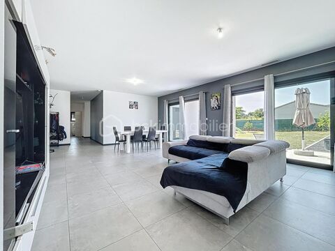   Maison contemporaine 4 chambres avec dependance et grand garage Maison - 5 pi�ce(s) - 180 m�
