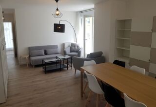  Appartement à louer 3 pièces 54 m²