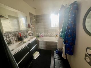  Maison  vendre 4 pices 75 m