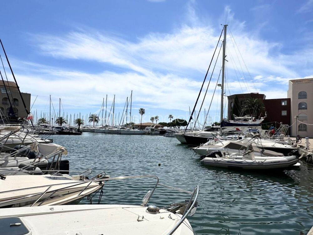Vente Appartement Studio rénové Port de HYERES Hyeres